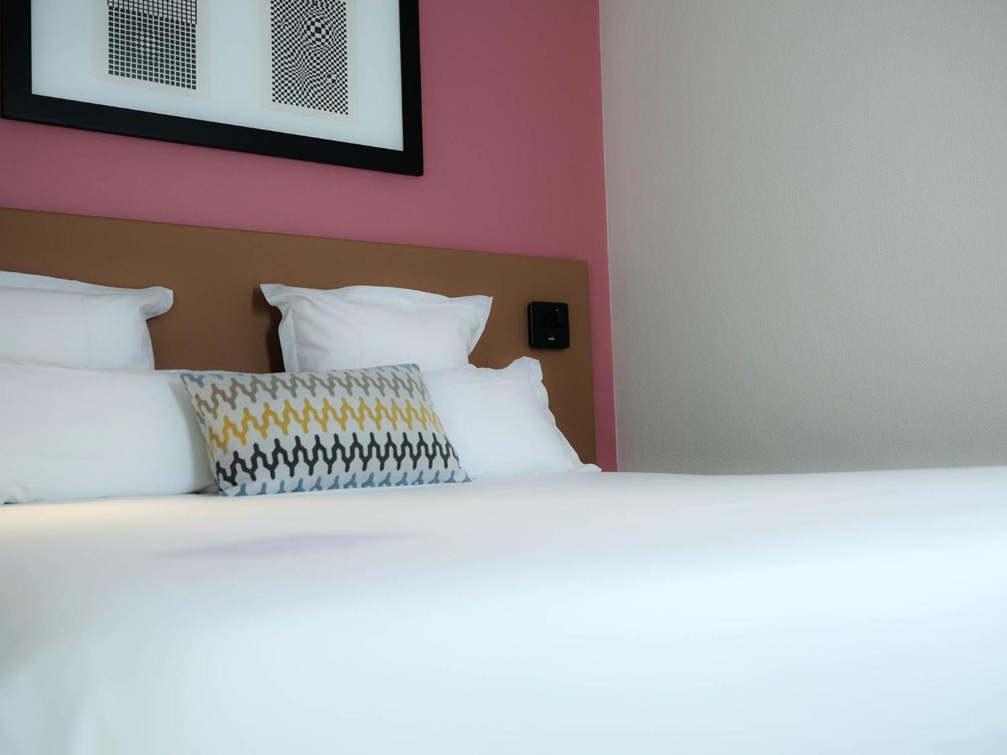 Logis Hotel De L'Europe Puvatya Dış mekan fotoğraf