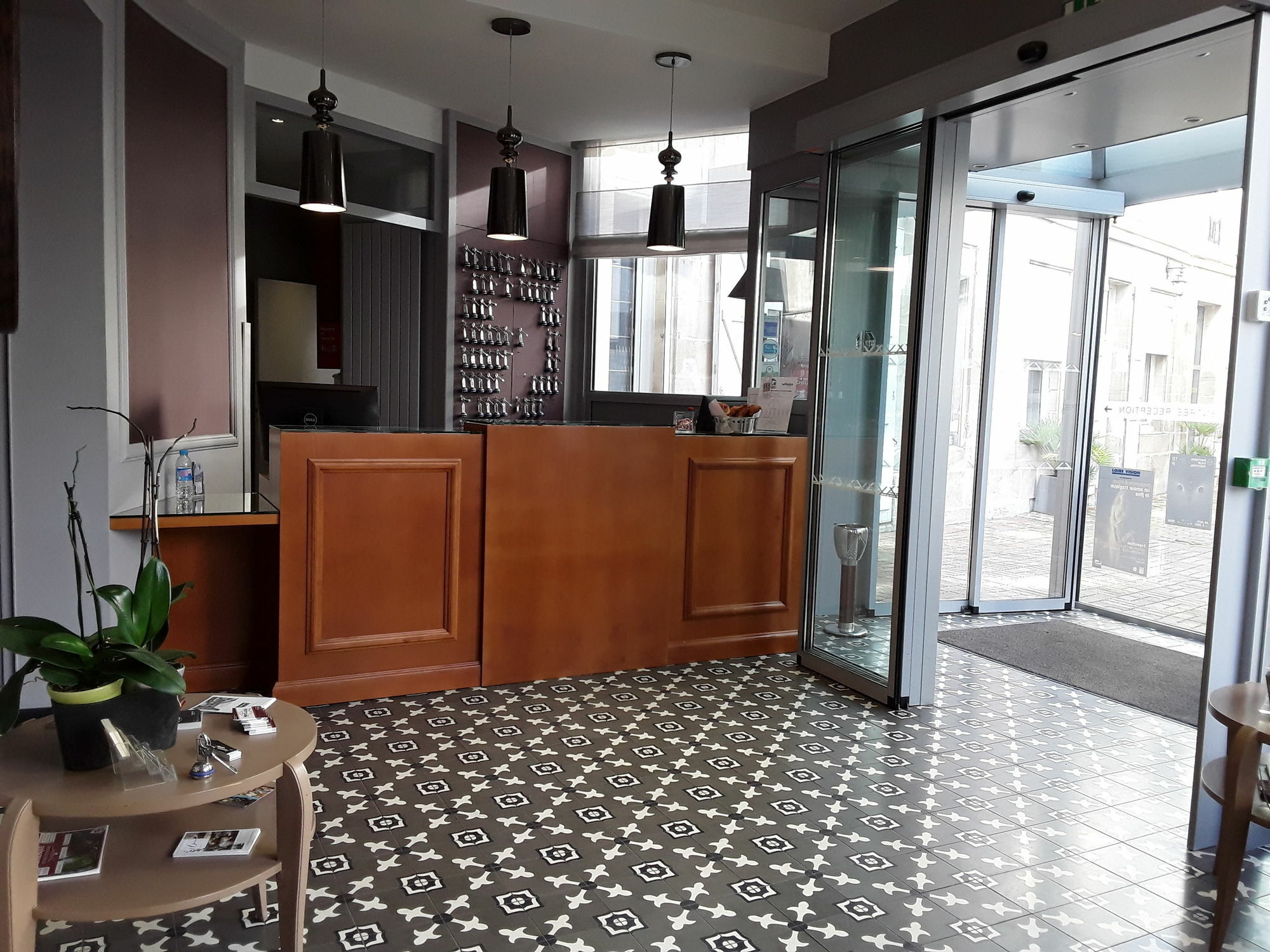Logis Hotel De L'Europe Puvatya Dış mekan fotoğraf